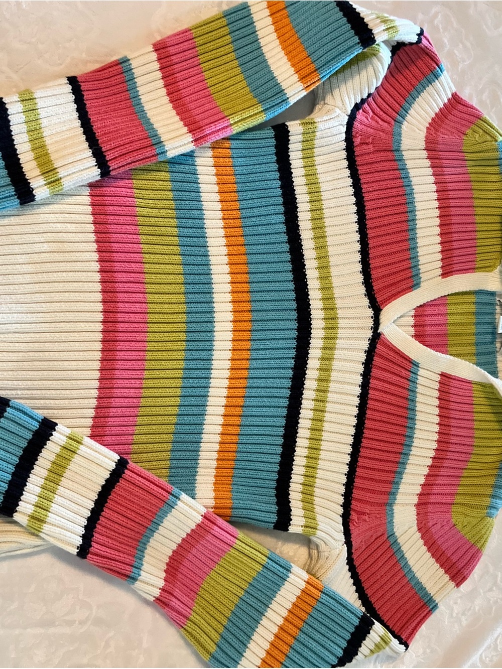 Tommy Hilfiger v-neck Sweater in multi color XL
